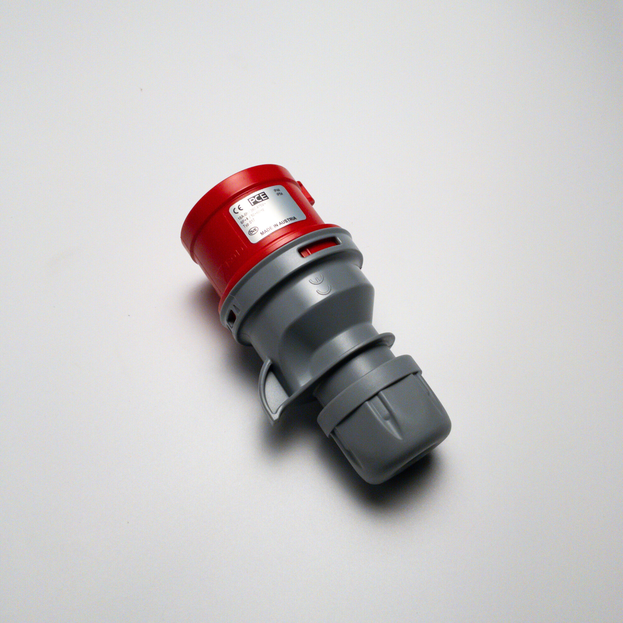 APC 1433 scaled GEDA Blindstecker 7 - polig 16A rot - 14882 Blindstecker 7x16A Rot|Blindstecker 7x16A Rot|Blindstecker 7x16A Rot