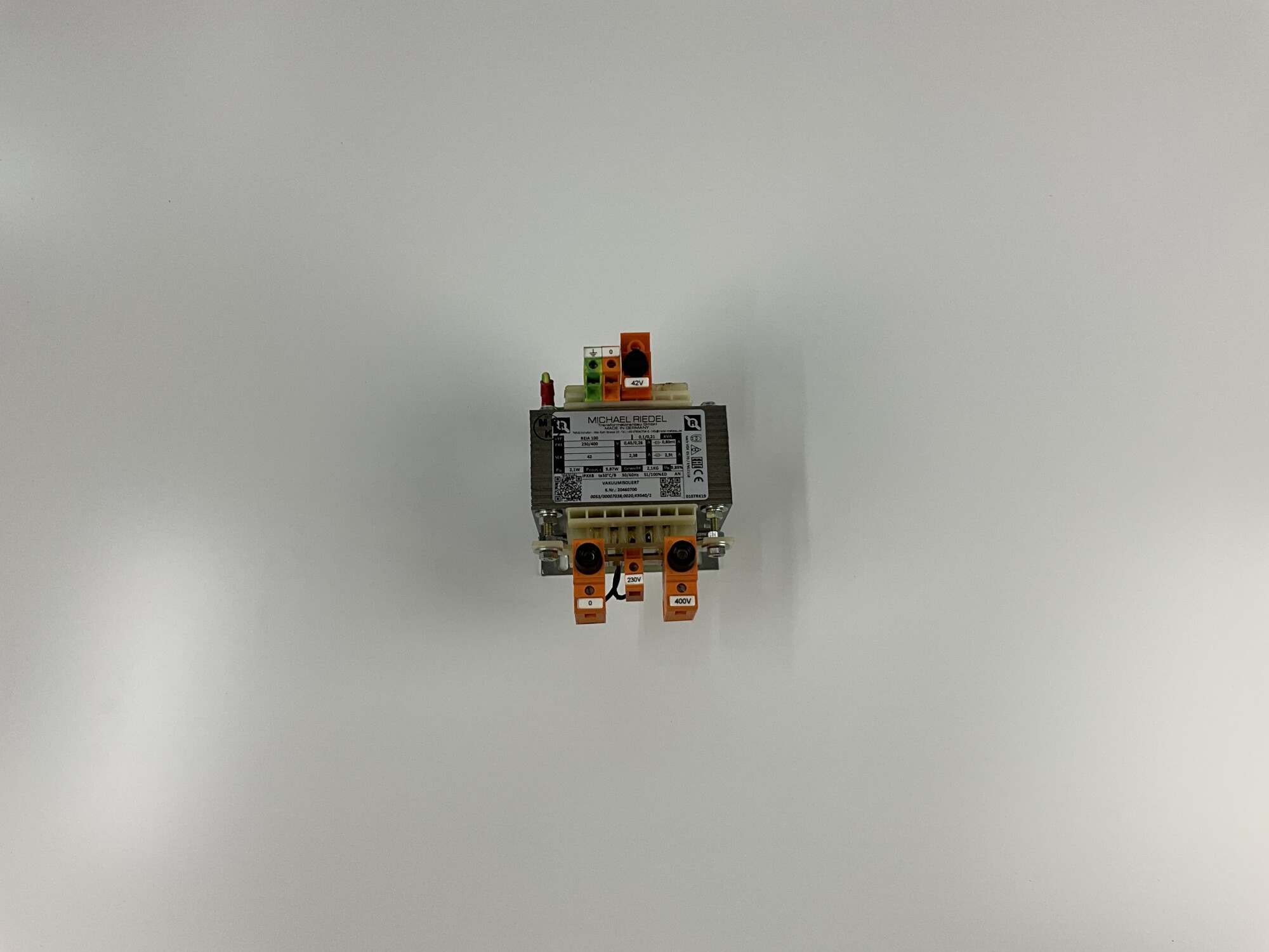 IMG 5017 PFT Steuertrafo 230/400 V, 42 V (100VA) PFT Steuertrafo 230/400 V, 42 V (100VA)